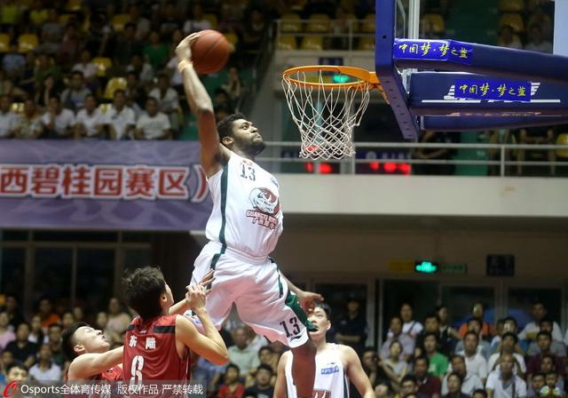 里奇：我的助攻？普利希奇就像磁铁，球似乎都在朝他飞去（里奇谈助攻：普利希奇像磁铁，皮球总往他那儿飞）