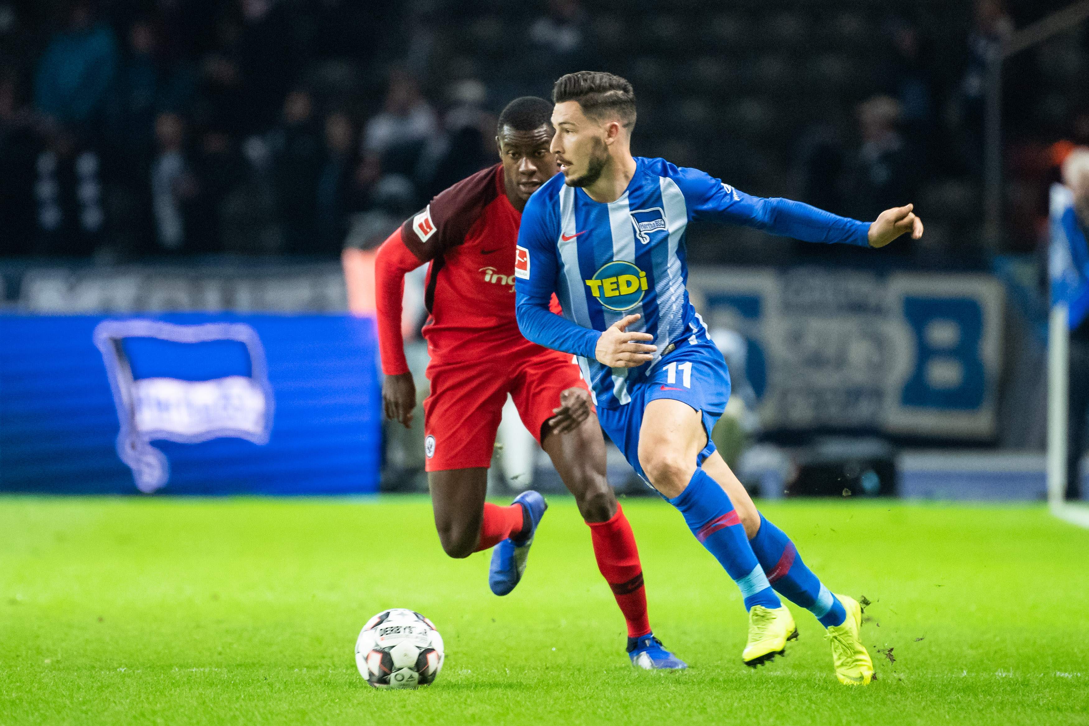 莱比锡3-1马格德堡晋级，鲍姆加特纳梅开二度，努萨传射建功（莱比锡3-1淘汰马格德堡晋级，鲍姆加特纳梅开二度，努萨传射闪耀）