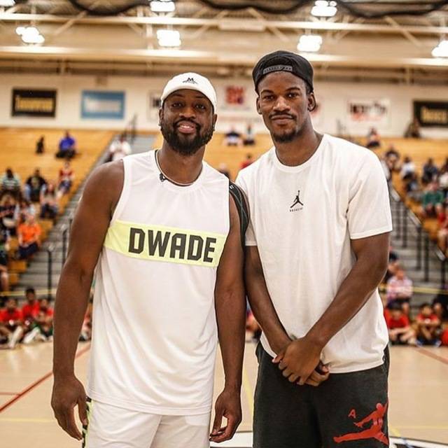 退役后务农，哈姆西克：和妻子养了29只鸡，鸡蛋多得吃不完（从球场到农场，哈姆西克退役后与妻养29只鸡，鸡蛋多到吃不完）