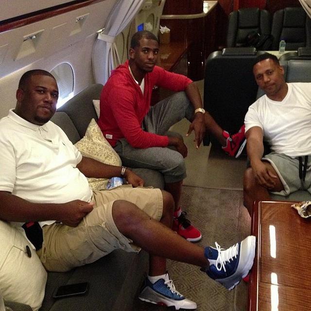 哈兰德的牺牲：曼城3-2绝杀利兹联，他全场仅1射门的背后意义（哈兰德仅1次射门仍成全曼城3-2绝杀利兹：低数据背后的牺牲与价值）