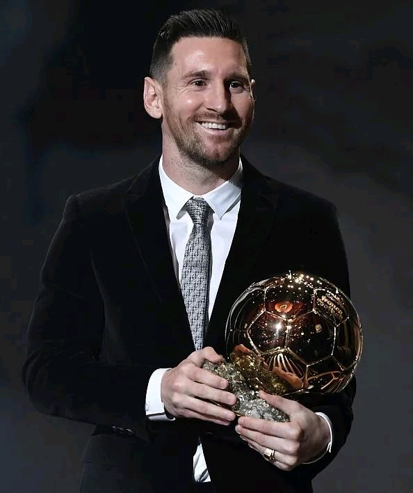 斯帅：今天整场比赛都是进步；戴维和奥蓬达？进球是前锋的一切（斯帅：今日整场都有提升；谈戴维与奥蓬达——前锋以进球为本）