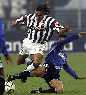 战术布置堪称教科书（教科书级的战术布置）