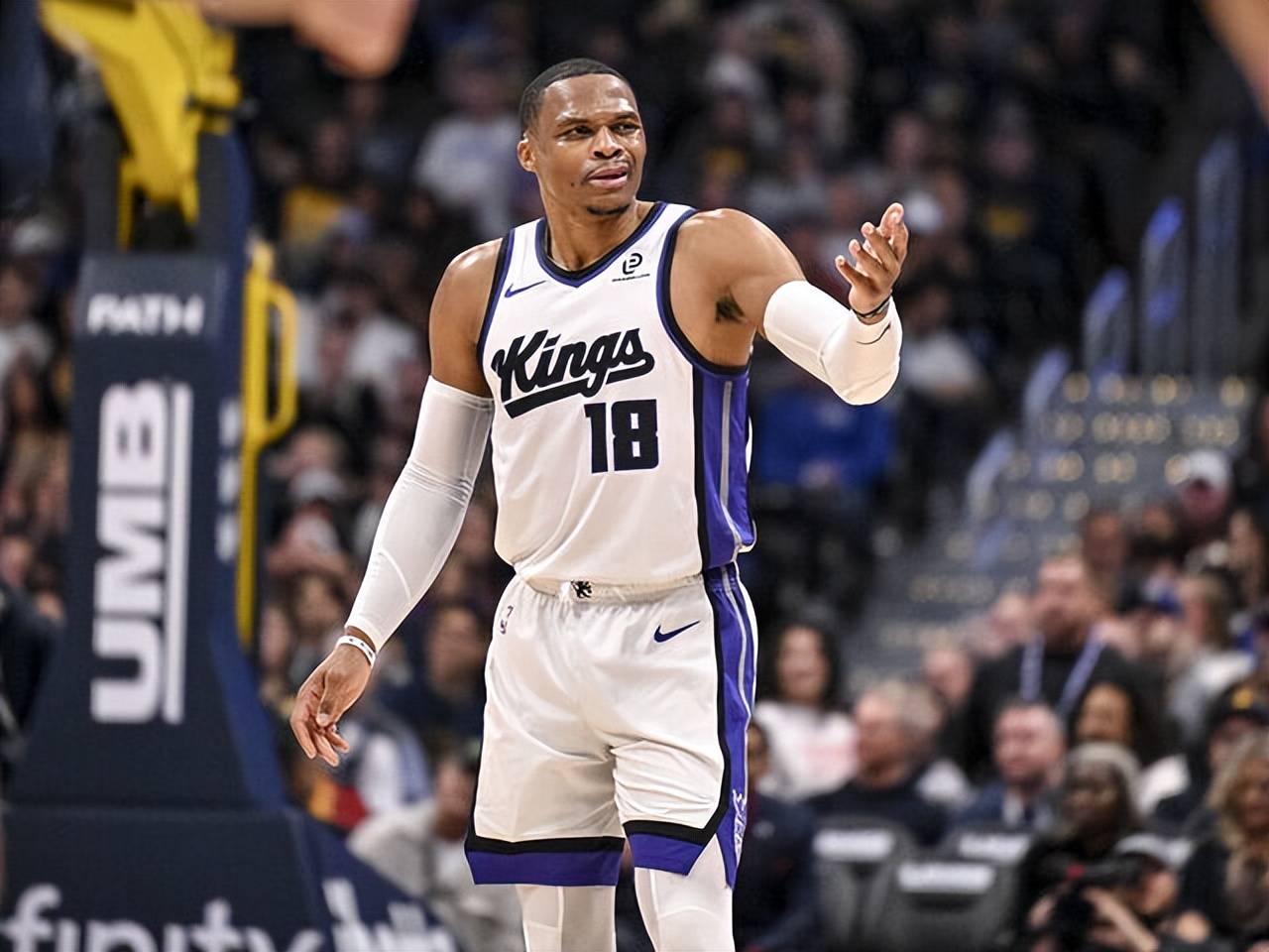 本泽马：不想踢世界杯是假话；齐祖若执教法国我祝他一切顺利（本泽马辟谣：从未拒踢世界杯；若齐达内执教法国队，送上祝福）