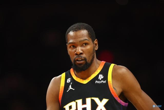 CBA：浙江男篮主场大胜新疆（CBA：浙江男篮坐镇主场狂胜新疆队）