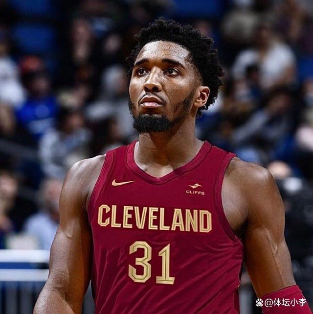 足球体能训练方案（足球体能提升训练计划）