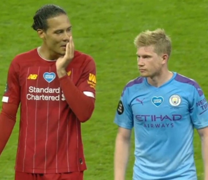 随阿根廷队在西班牙公开训练，梅西：感谢今天到场的所有人（阿根廷队在西班牙进行公开训练课，梅西向到场观众致谢）