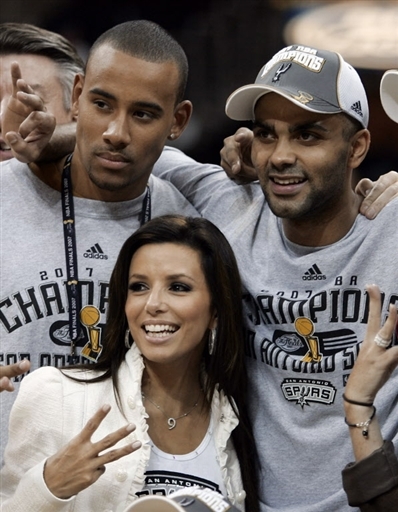 意天空：国米可能考虑恩昆库、桑乔、加纳乔或努萨（意天空：国米或将把引援目标锁定为恩昆库、桑乔、加纳乔和努萨）