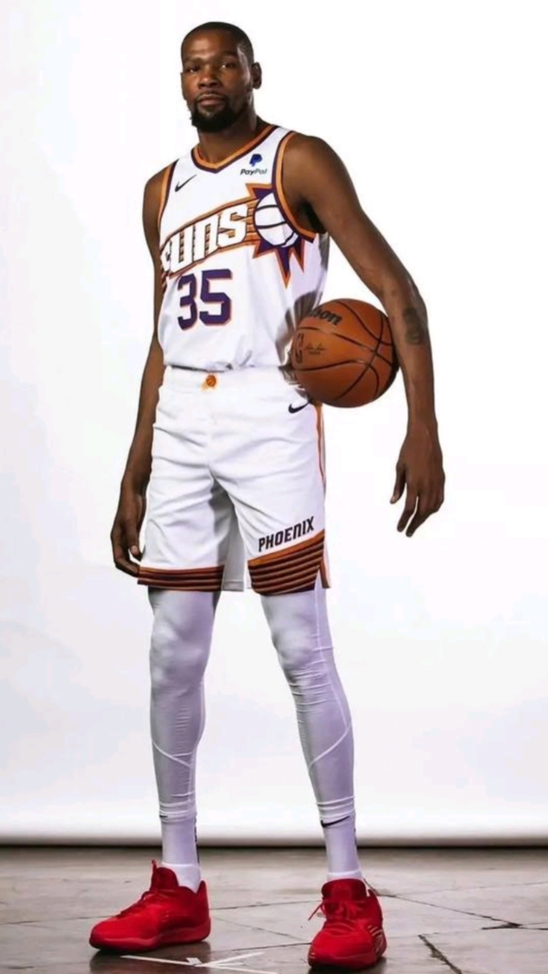 C罗晒精彩倒钩破门视频：谁来起个好标题🤔（C罗晒出惊天倒钩破门视频：标题你来定🤔）