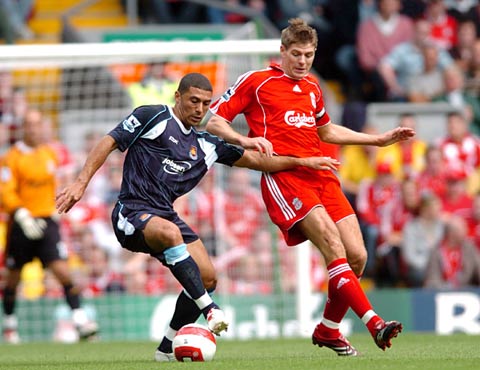 维拉主场31场不败！海外情报：维拉1-1曼联（外媒速递：维拉1-1曼联，主场不败延续至31场）